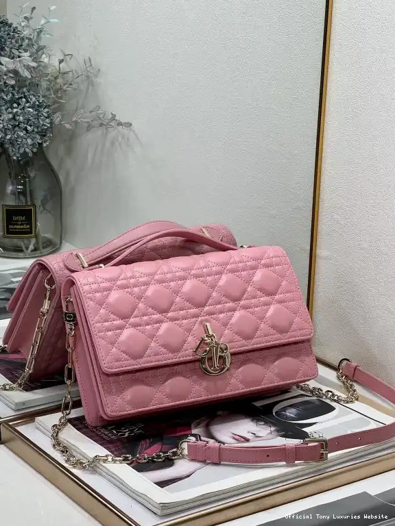 Tony Luxuries LADY diro-24*14*7.5CM 0408
